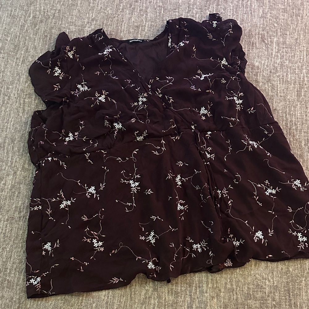 Penningtons Brown Floral Blouse